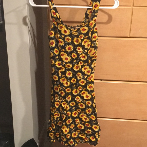 Sundress - Picture 1 of 1